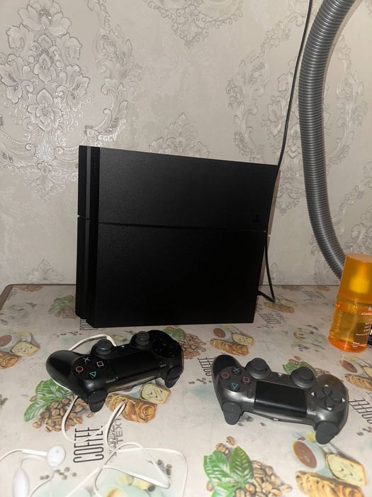 Playstation 4 fat
