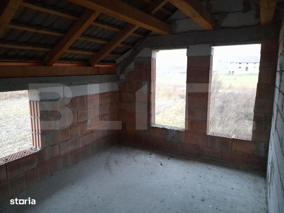 Casa individuala , 180 mp utili, teren de 1.500 mp, la 16 km de Bistri