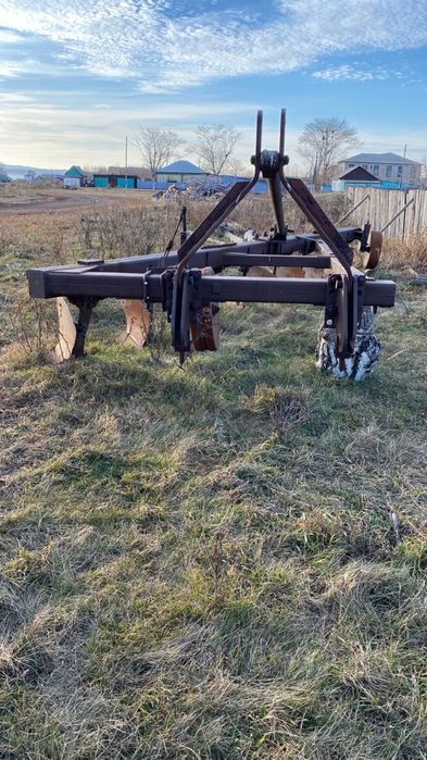 Плуг 8 корпусной