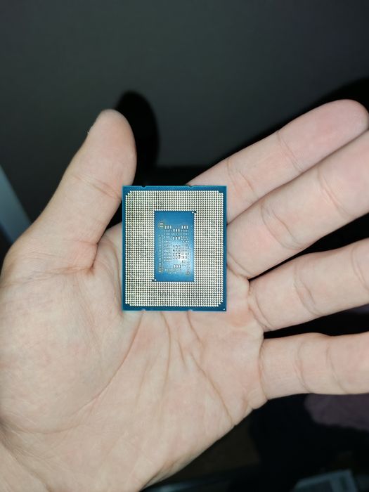 Продаю Corei5 12400F