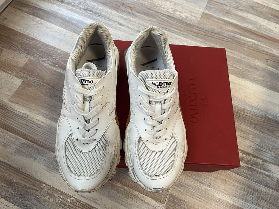 Valentino Garavani 39 н