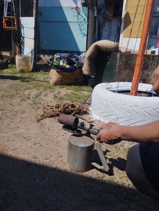 Паяльная лампа продам