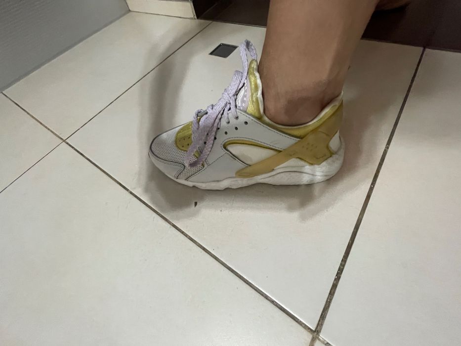 Adidași Nike mărime 38