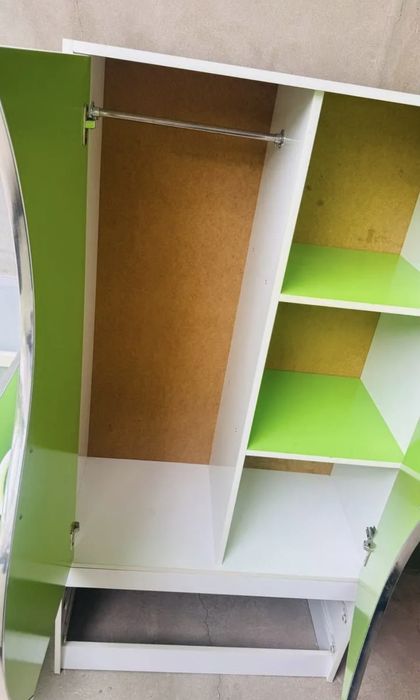 Ideal xolatda detskiy komplekt sotiladi arzonga srochna beraman