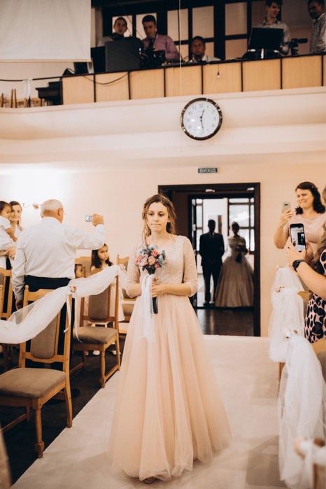 Вечернее платье