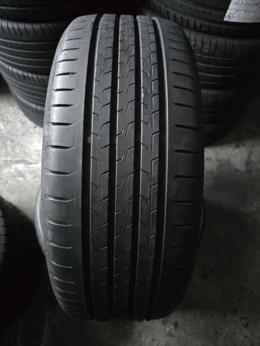 Continental 215/50 R18 92V vară