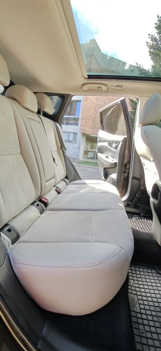 Nissan Qashqai TEKNA+  4X4 Panoramic Xenon Navigație