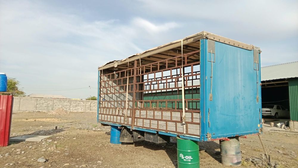 Продам прицеп скотовоз 5 тонн