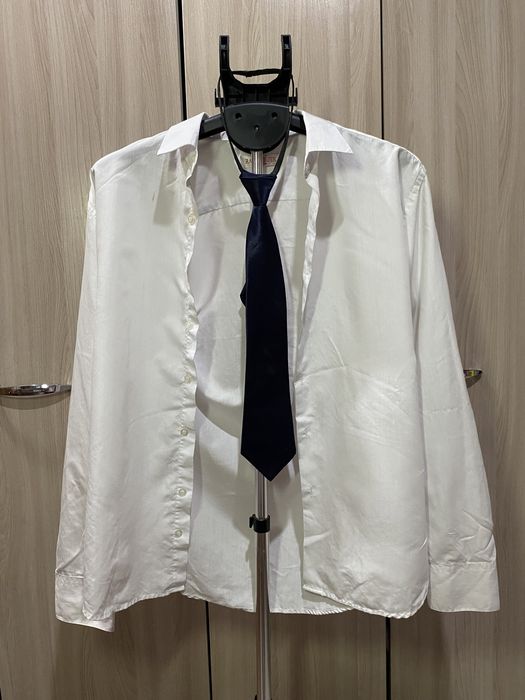 Продам Школьные рубашки и галстуки.