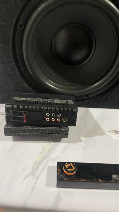 Саббуфер колонка мошный