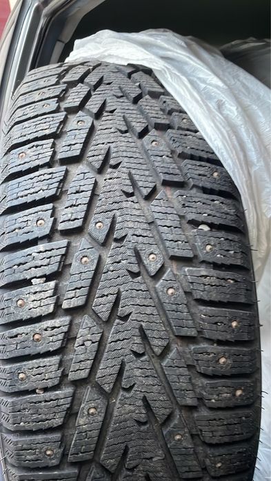 Продам зимние шины