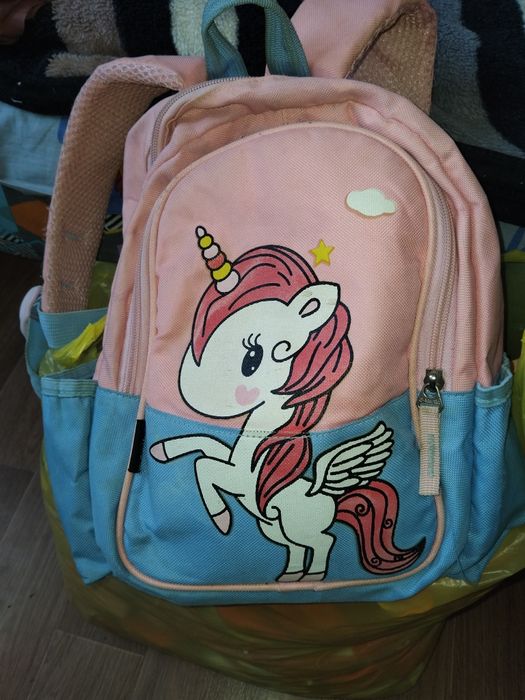 Отдам детские вещи для девочки