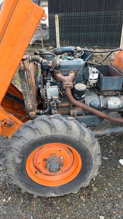 Tractor FIAT 250