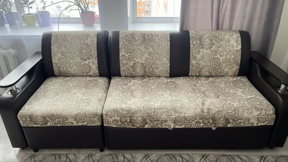 продам диван 18000окончательная цена