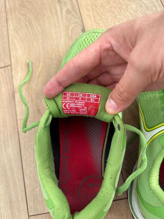 Engelbert Strauss 42 S1 adidasi bombeu