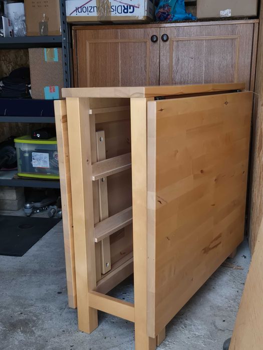 Masa de 4-6 persoane ,lemn masiv,mesteacan-IKea