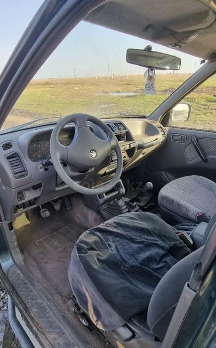 Nissan Terrano 2