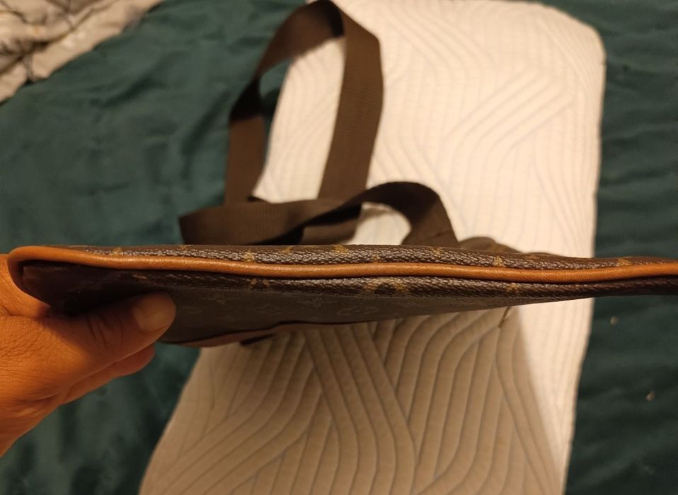 Geanta/ borseta bărbați Louis Vuitton