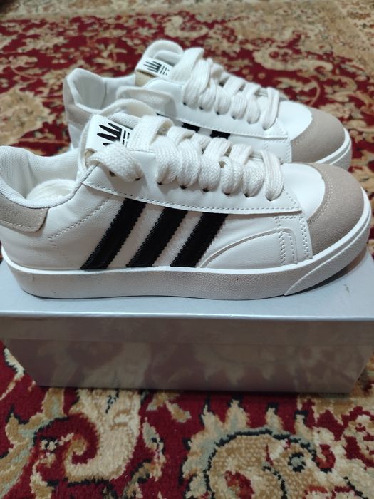 Продаю кеды красовки