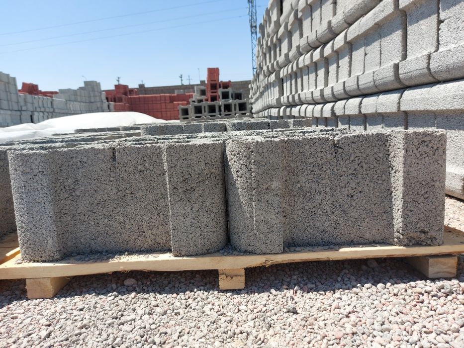 Квадратные блоки для колон и тумбы