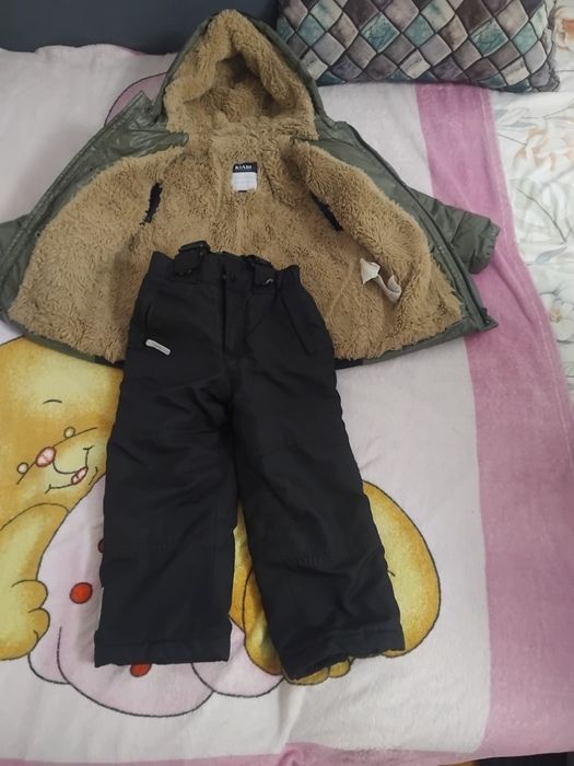 Продам детский куртку