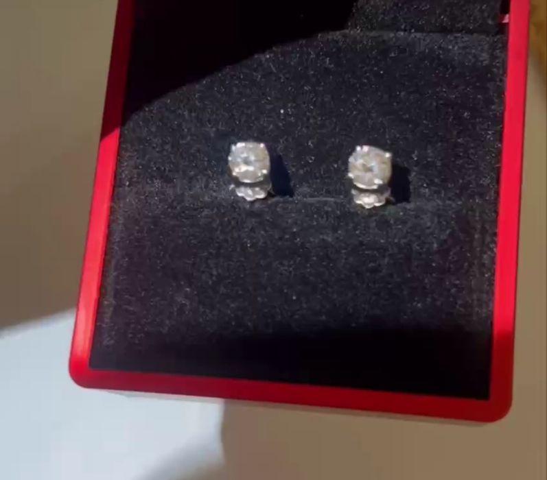 Бриллиантовые серьги