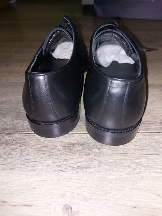 Чисто нови мъжки официални обувки