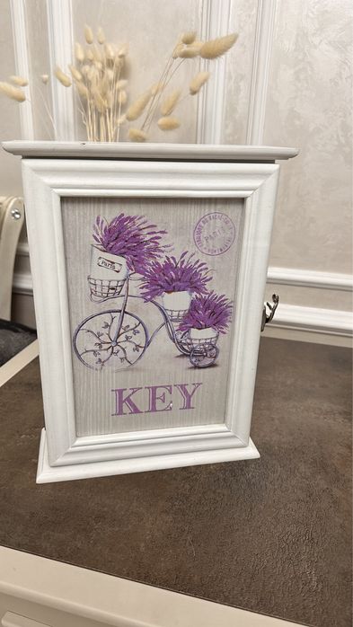 Ключница настенная или шкаф для ключей