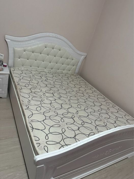 2 спальный кроват