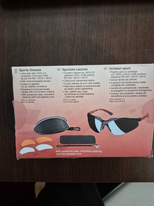 Ochelari sport cu 4 seturi de lentile interschimbabile-5 lei transp