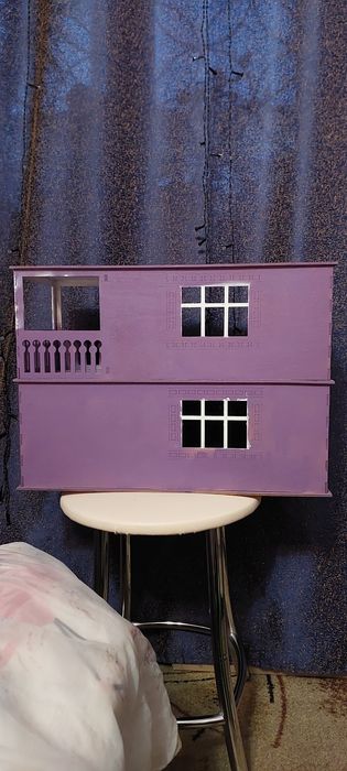 Продаю кукольный домик