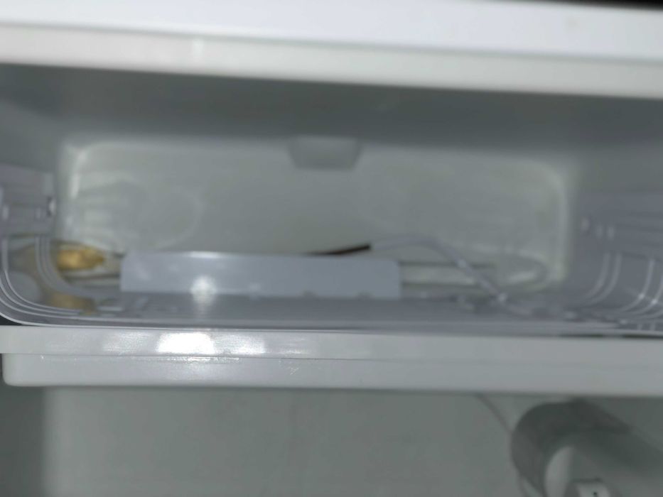 minifrigider cu congelator