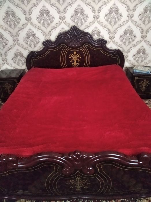 Spalniy mebel gorkasi bilan sotiladi