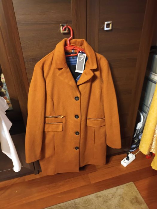 Palton marimea 46