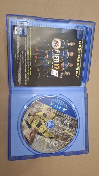Диск FIFA 17 на пс 4