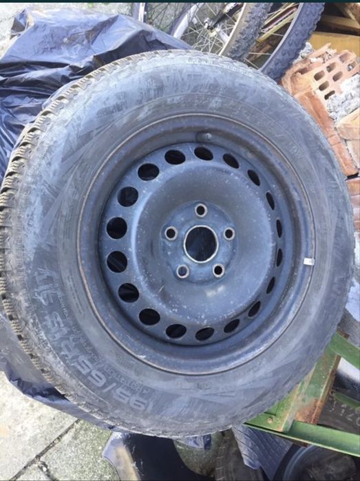 Cauciucuri iarna  volkswagen golf 6 /.  195/65/15