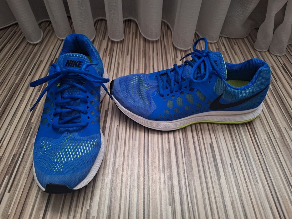 Adidași Nike Air Pegasus mărime 45 (uk10)