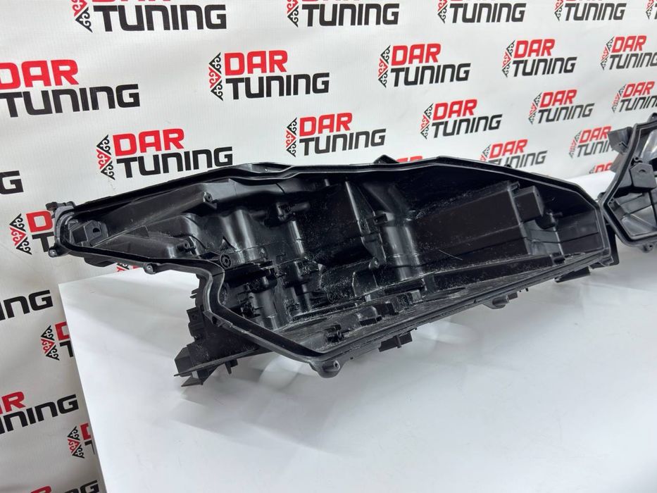 Крышка фары Lexus LX570