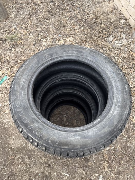 Продам шины липучки р14