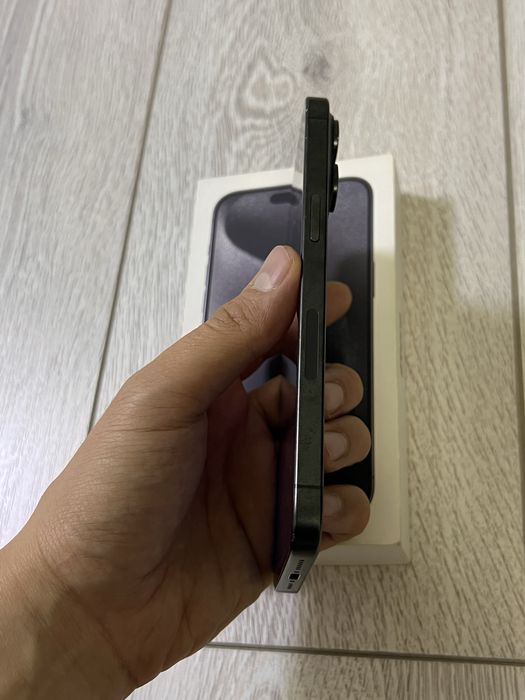 Iphone 15 pro max 256 gb 86%аккум