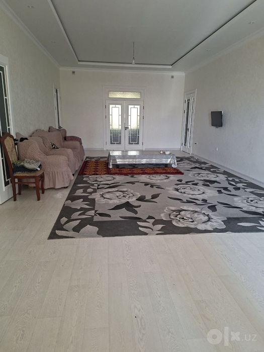 Uy sotiladi srochna 17 sotok
