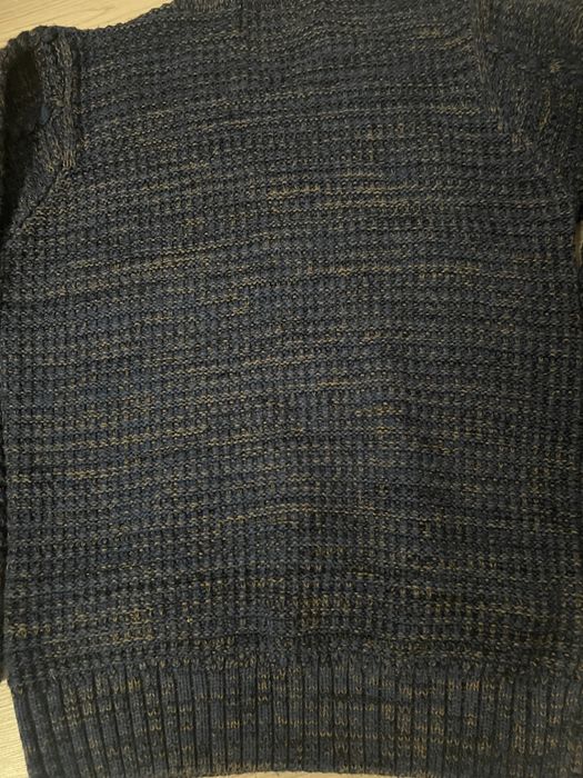 Pulover bărbătesc despicaso clasic elegant.