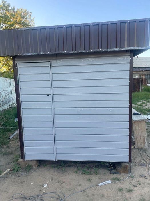 Продам киоск 2,5 на 2,5