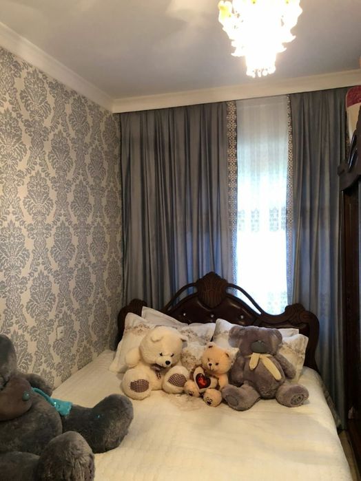 Kvartira sotiladi 4/2/4