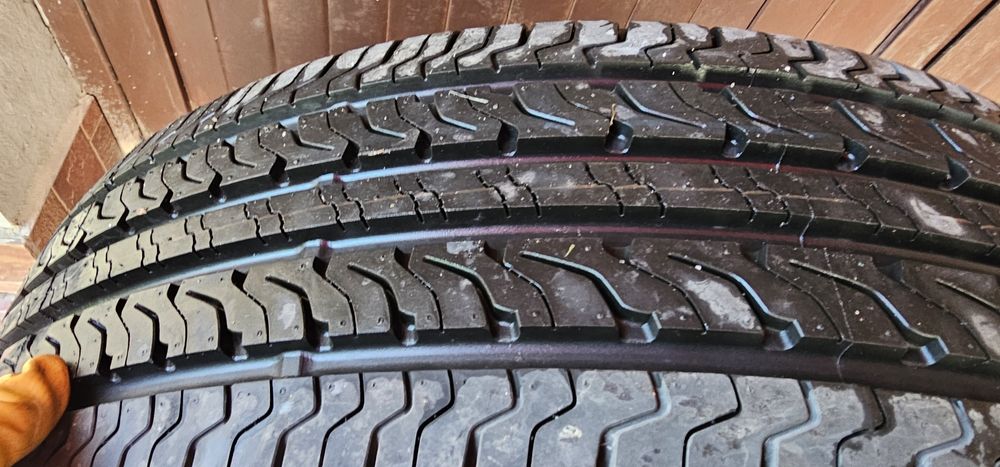 Roata Rezeva Dacia Duster 215/65/R16 ca nou