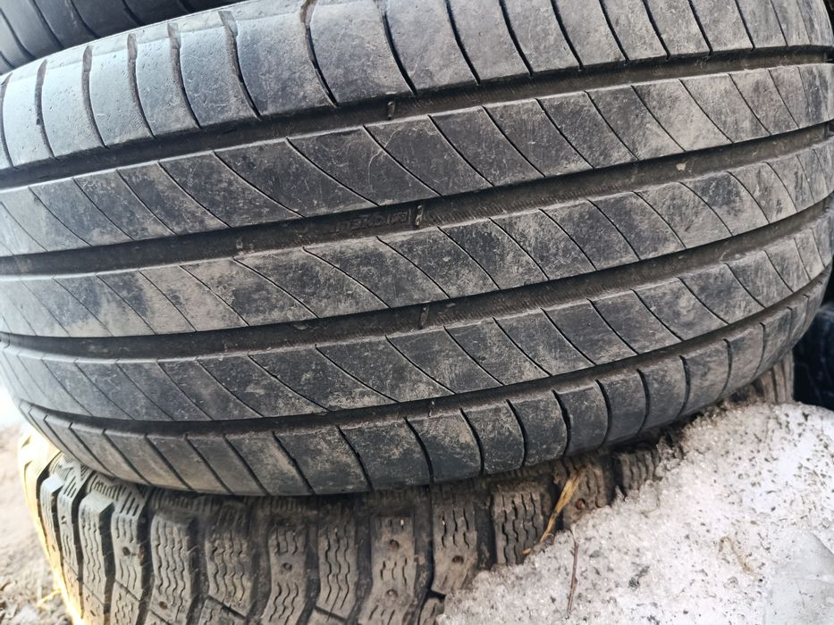 Michelin 225 45 R17 4шт комплект