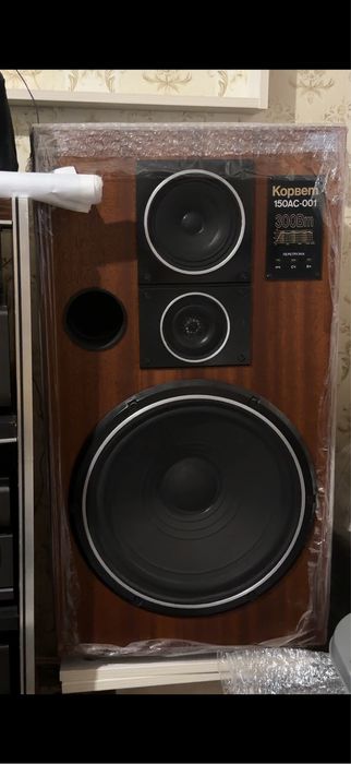 Продам акустику Корвет 150АС001
