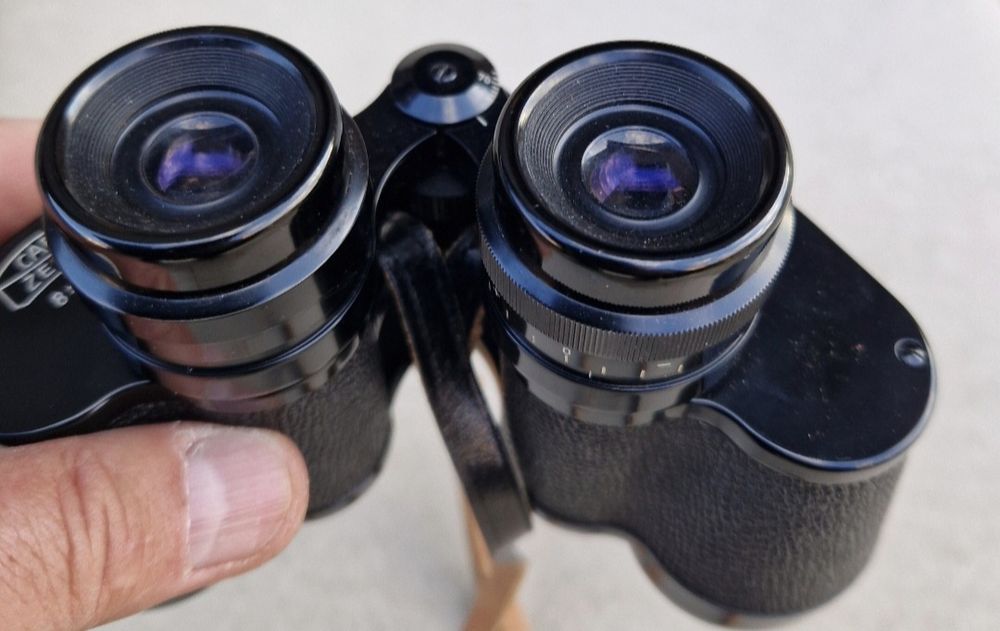 Binoclu Carl Zeiss Oberkohen 8x30