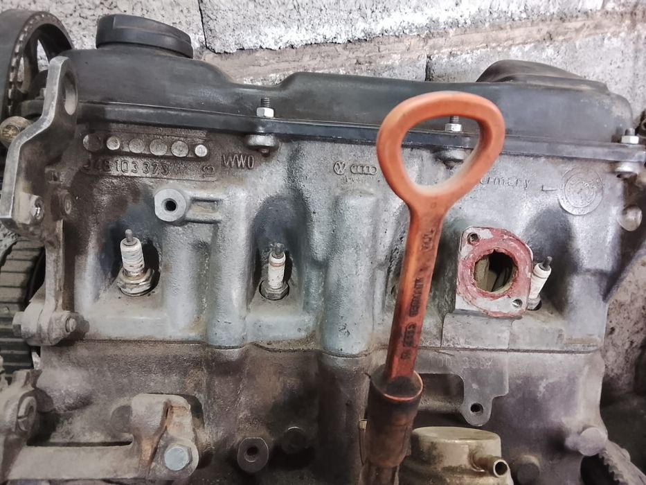 Продам двигатель на Ауди