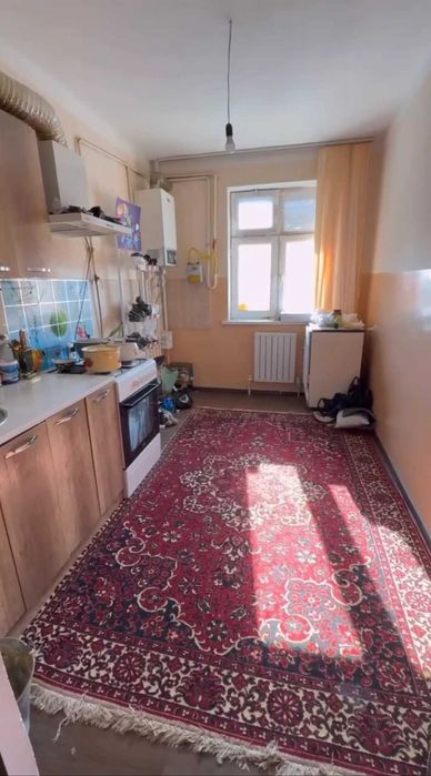 Продается 3-комнатная квартира в Чирчике